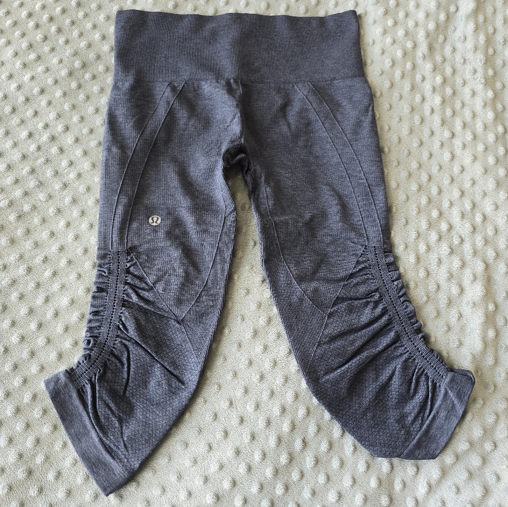 Lululemon In The Flow Crop Leggings Heathered Navy Size 4